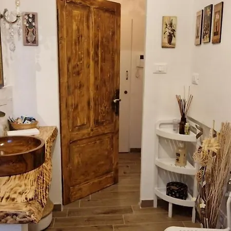 Minimal Chic Apartment Private Garden Free Parking Bologna Ferienhaus