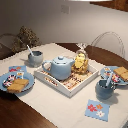 Minimal Chic House Parking And Private Garden *