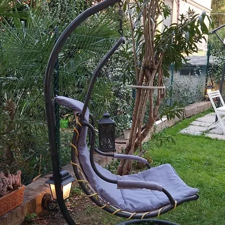 Minimal Chic House - Oasis Near The Center With Private Parking & Pet-friendly בית נופש