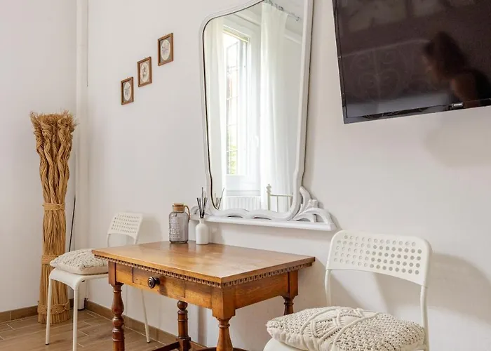 Minimal Chic House Parking And Private Garden Bologna