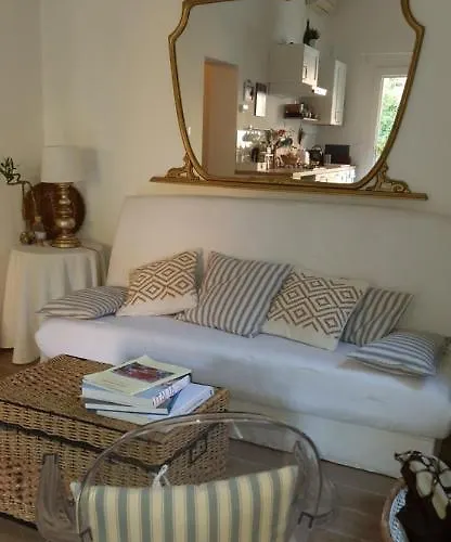 Prázdninový dům Minimal Chic House Parking And Private Garden *